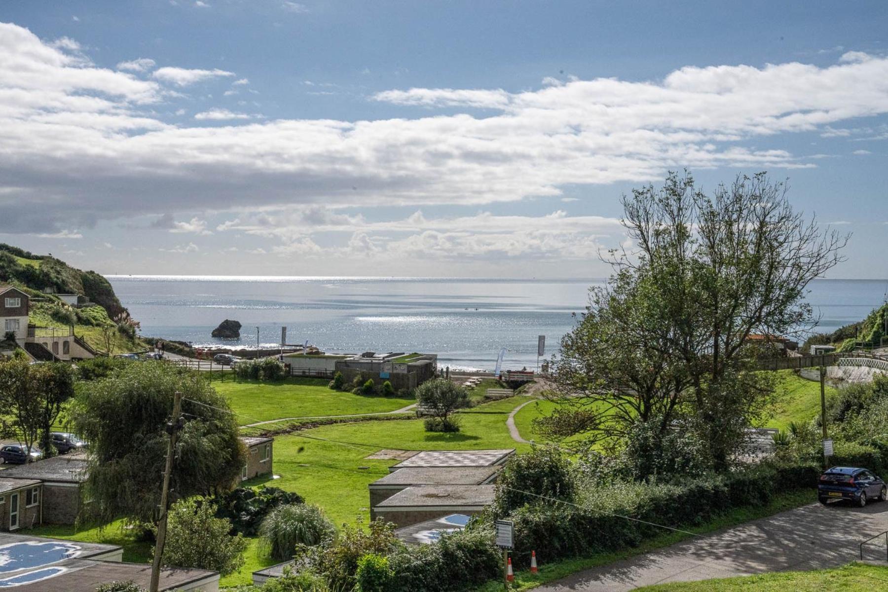 Pet Friendly Sea View Villa Millendreath Looe Habitación foto